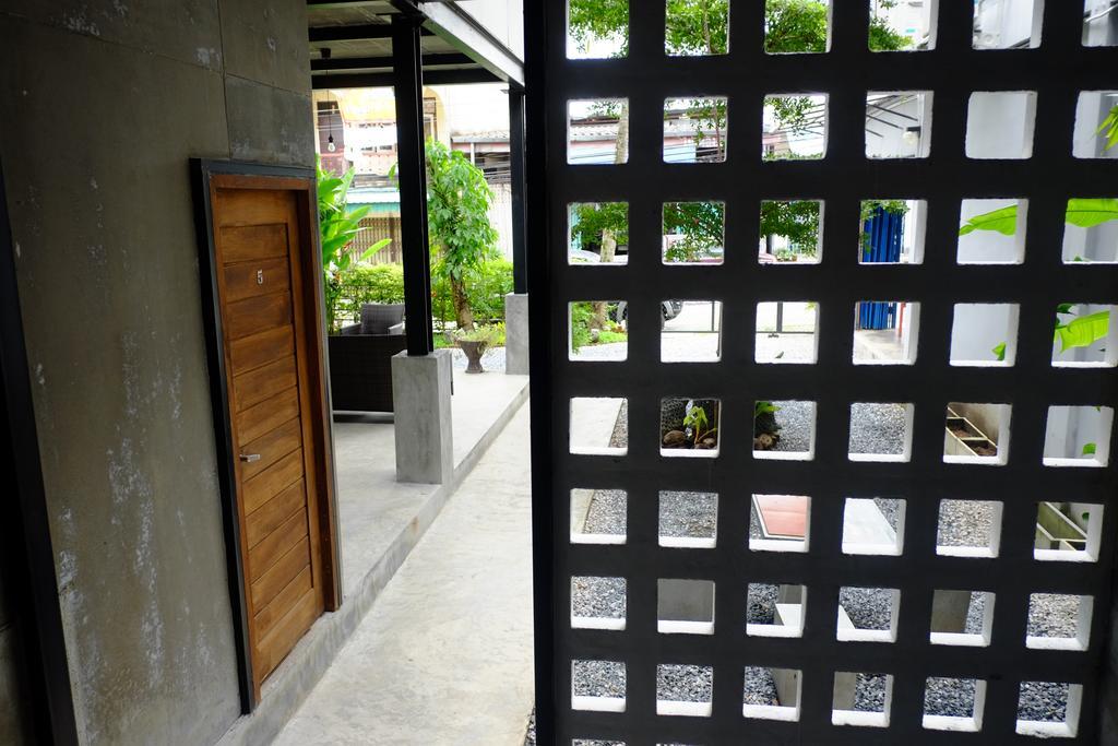 Auberge de jeunesse Nokhook House à Trang Extérieur photo